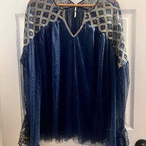 Elegant Navy Blue Women's Top Free People Brand